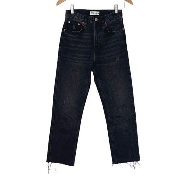 Zara‎ Womens Distressed Cutoff Jeans Stretch Whiskering Straight Leg Black 2 - Picture 2 of 11